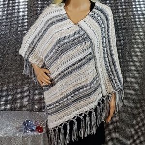 Traditional Cream + Grey Knit Poncho w/ Fringe